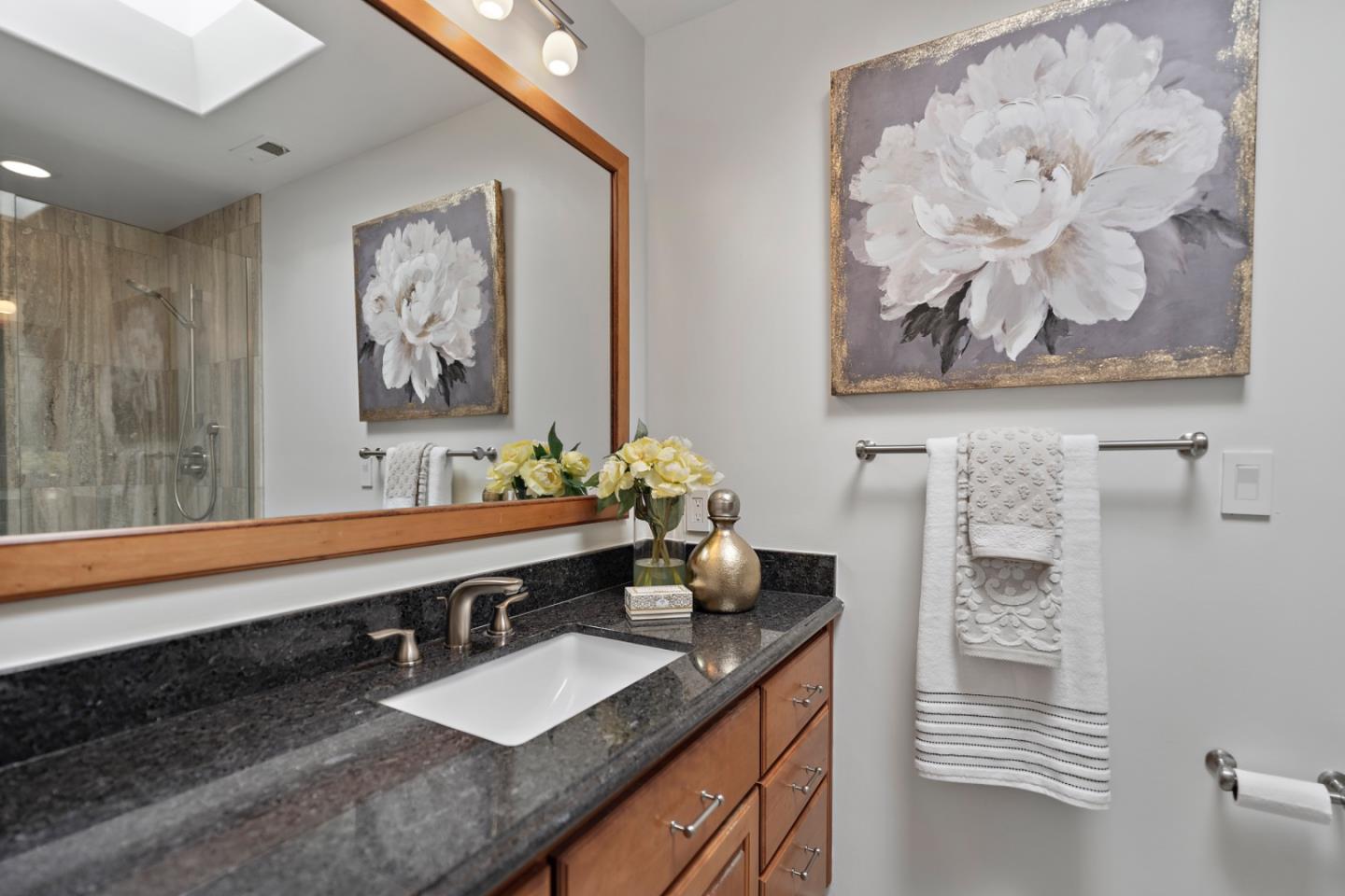 Detail Gallery Image 26 of 53 For 133 El Porton, Los Gatos,  CA 95032 - 3 Beds | 2/1 Baths