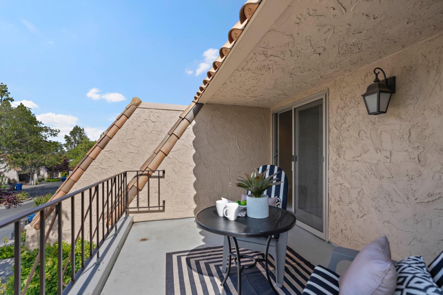 Detail Gallery Image 41 of 53 For 133 El Porton, Los Gatos,  CA 95032 - 3 Beds | 2/1 Baths