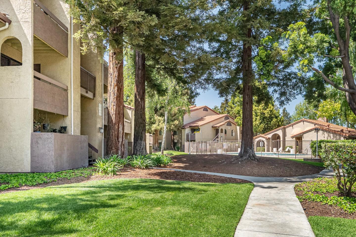 Detail Gallery Image 27 of 31 For 2250 Monroe #274,  Santa Clara,  CA 95050 - 1 Beds | 1 Baths