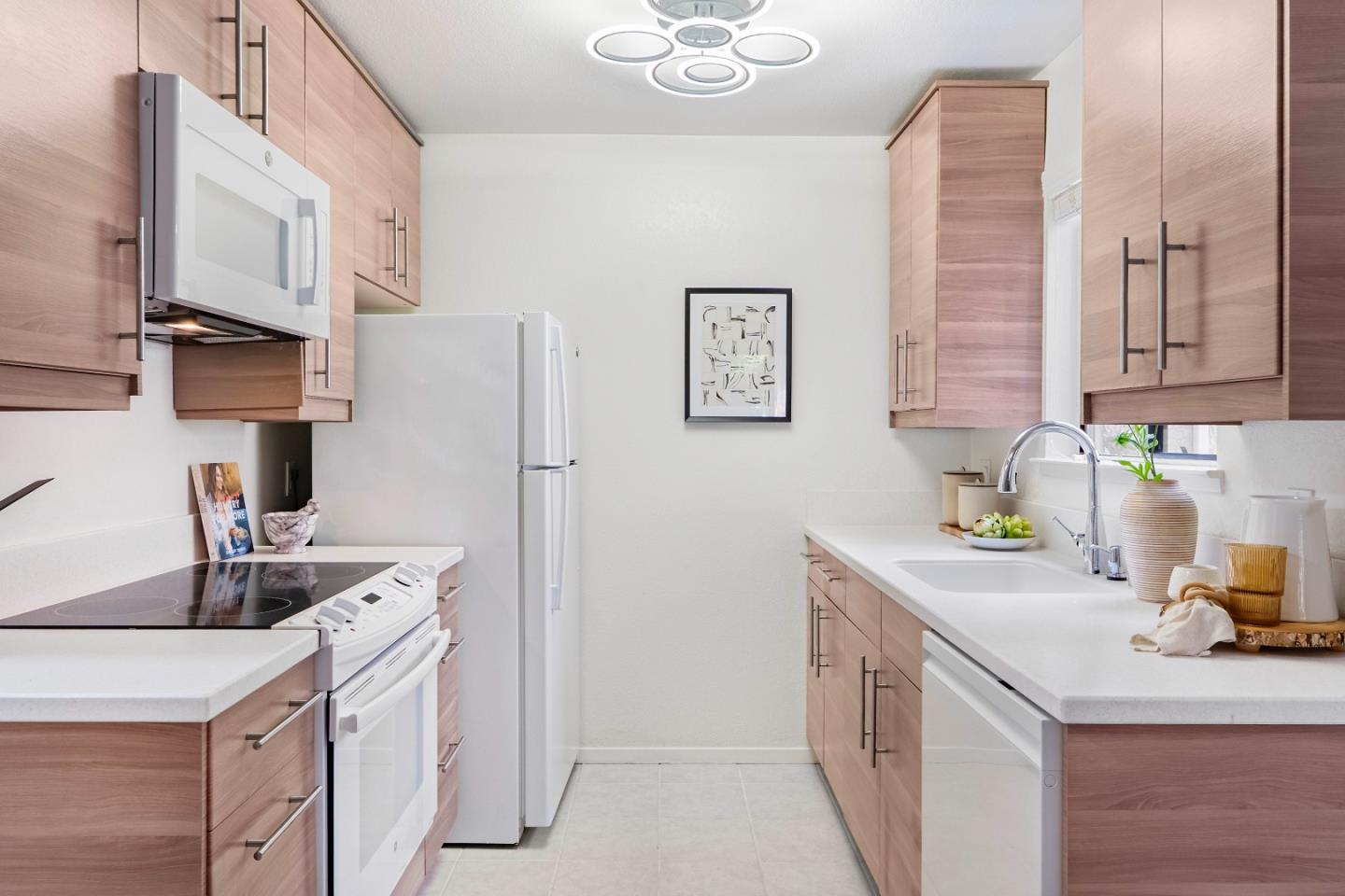 Detail Gallery Image 7 of 31 For 2250 Monroe #274,  Santa Clara,  CA 95050 - 1 Beds | 1 Baths