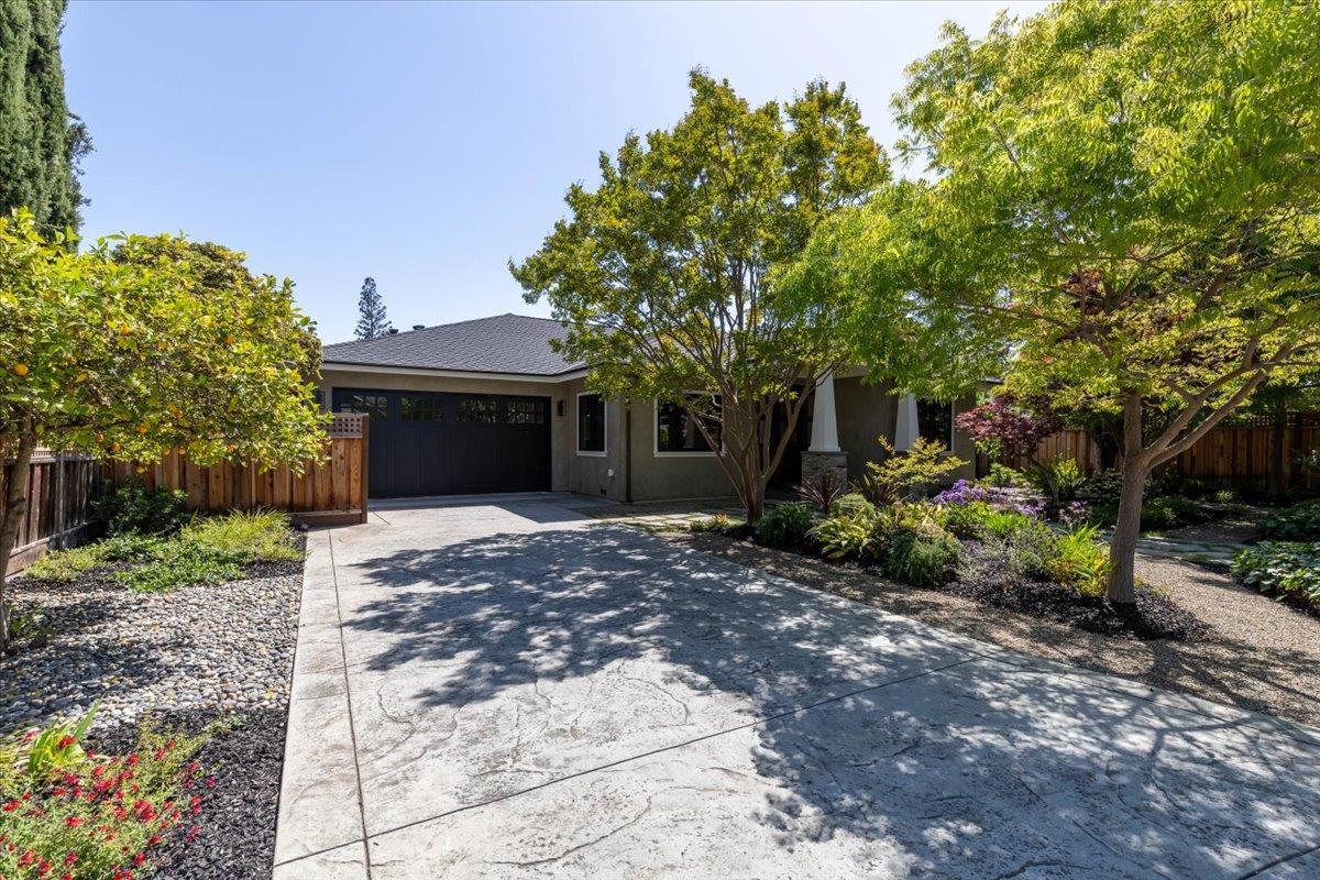Detail Gallery Image 2 of 38 For 206 Catalpa Ln, Campbell,  CA 95008 - 3 Beds | 2/1 Baths