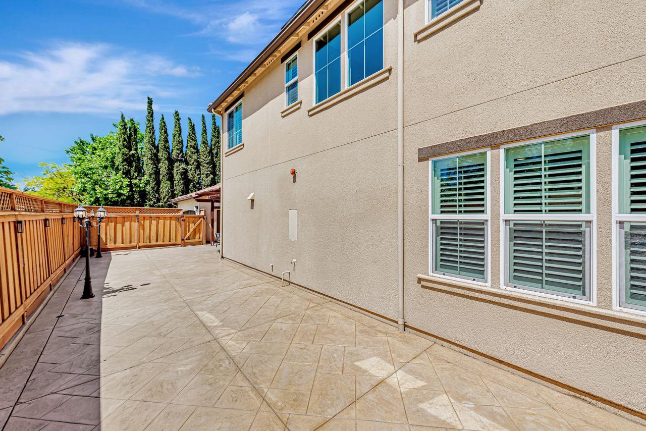 Detail Gallery Image 62 of 71 For 195 Peral Ave, Morgan Hill,  CA 95037 - 4 Beds | 3 Baths