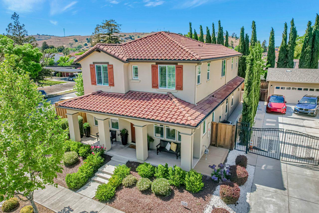 Detail Gallery Image 64 of 71 For 195 Peral Ave, Morgan Hill,  CA 95037 - 4 Beds | 3 Baths