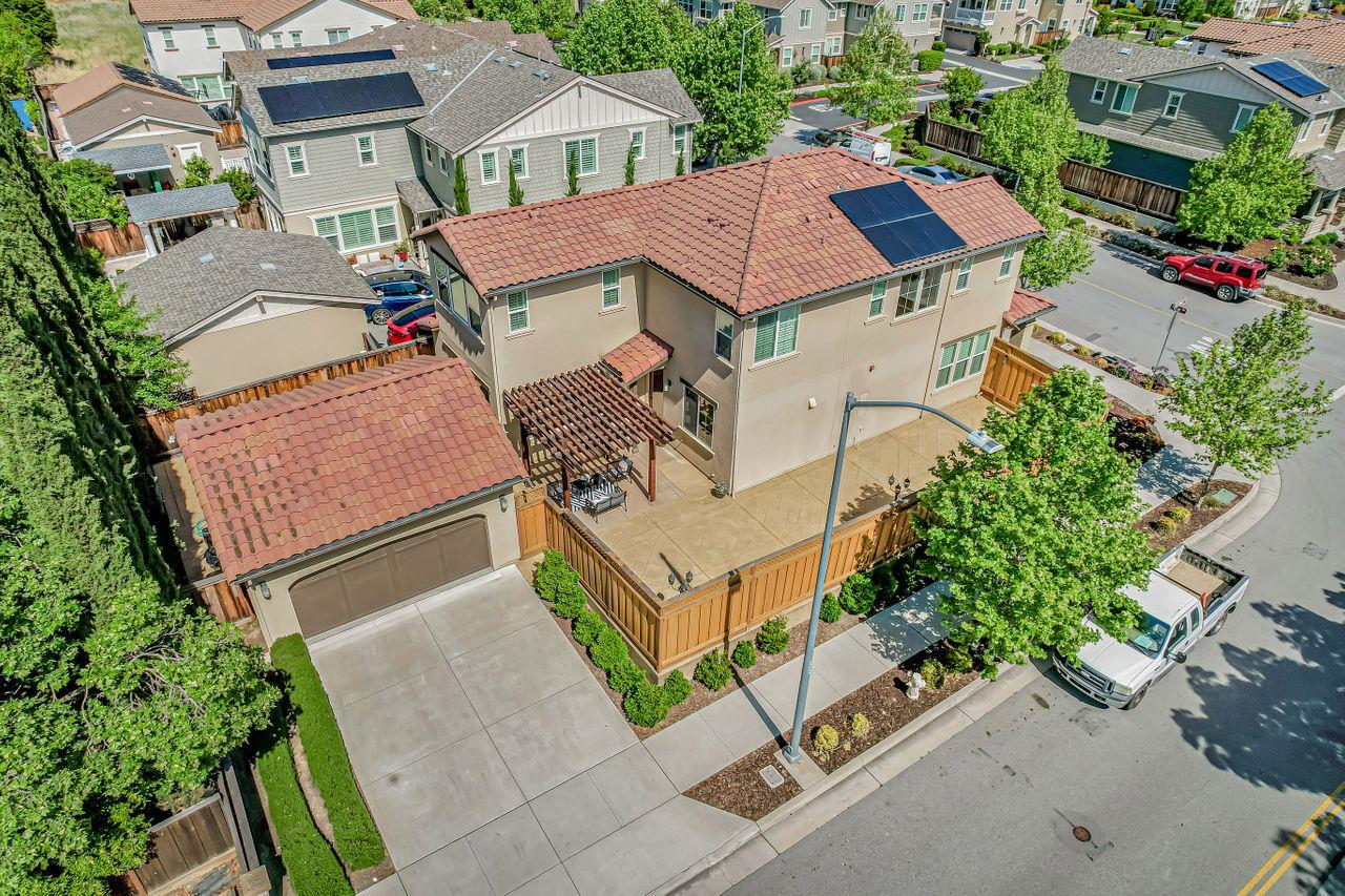 Detail Gallery Image 65 of 71 For 195 Peral Ave, Morgan Hill,  CA 95037 - 4 Beds | 3 Baths