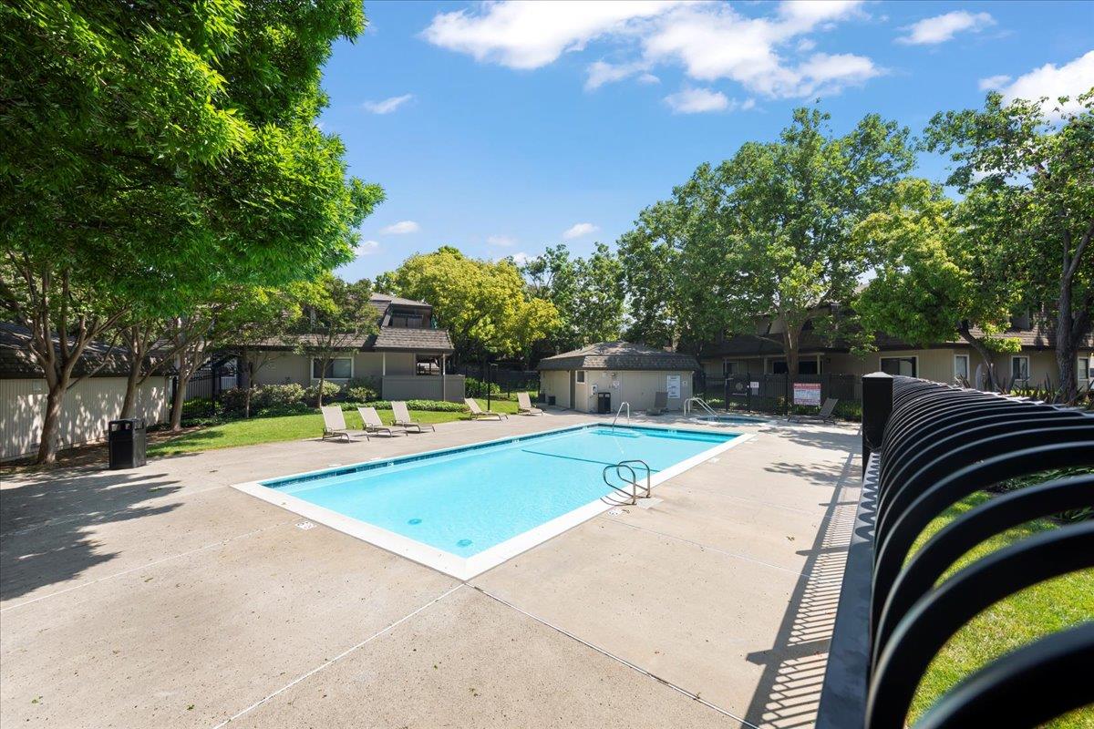 Detail Gallery Image 28 of 33 For 3310 Shadow Park Pl, San Jose,  CA 95121 - 2 Beds | 2 Baths