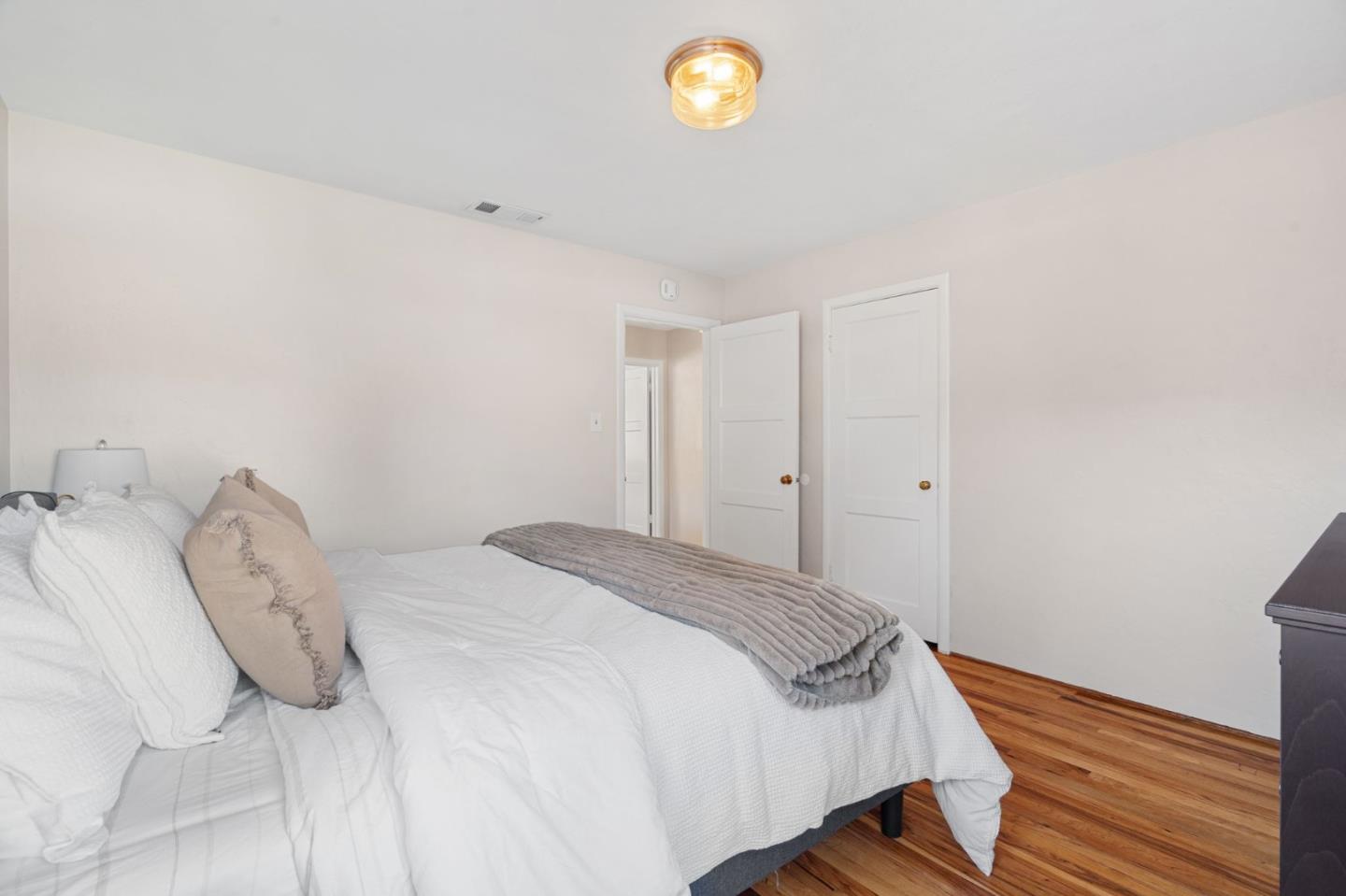 Detail Gallery Image 19 of 47 For 404 N Central Ave, Campbell,  CA 95008 - 2 Beds | 1 Baths