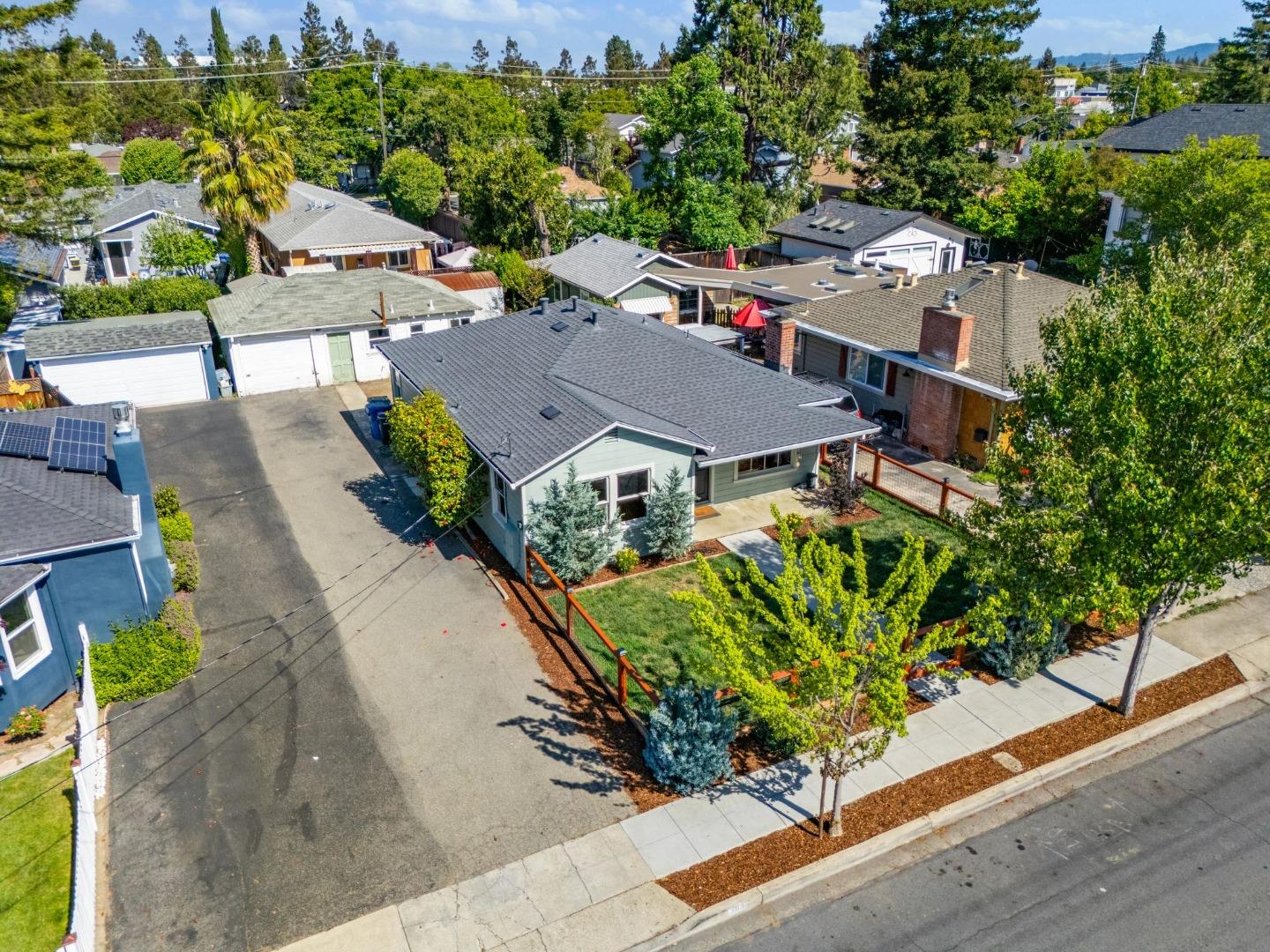Detail Gallery Image 28 of 47 For 404 N Central Ave, Campbell,  CA 95008 - 2 Beds | 1 Baths
