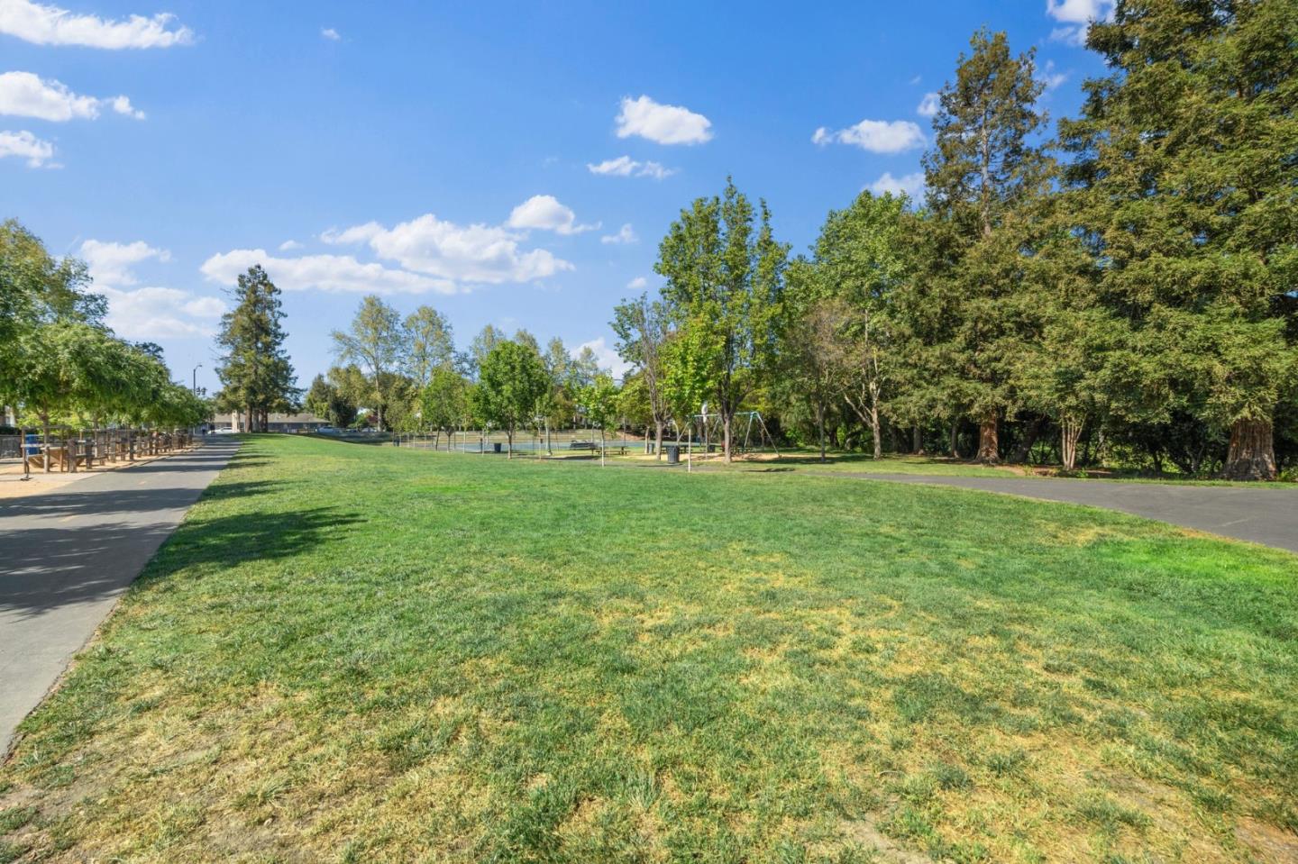Detail Gallery Image 36 of 47 For 404 N Central Ave, Campbell,  CA 95008 - 2 Beds | 1 Baths