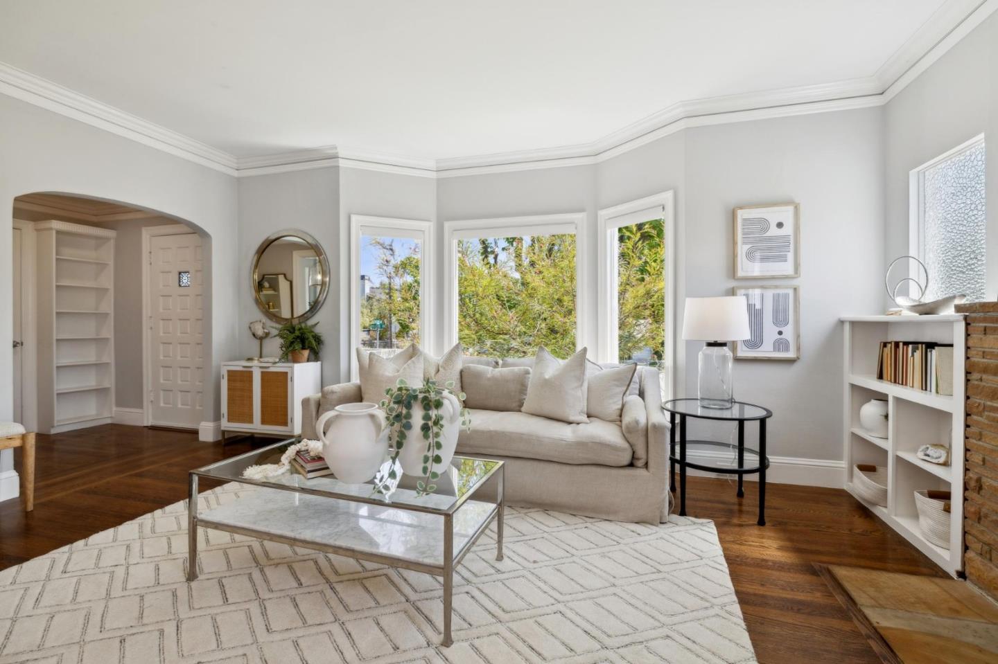 Detail Gallery Image 15 of 55 For 2200 Hillside Dr, Burlingame,  CA 94010 - 3 Beds | 1/2 Baths
