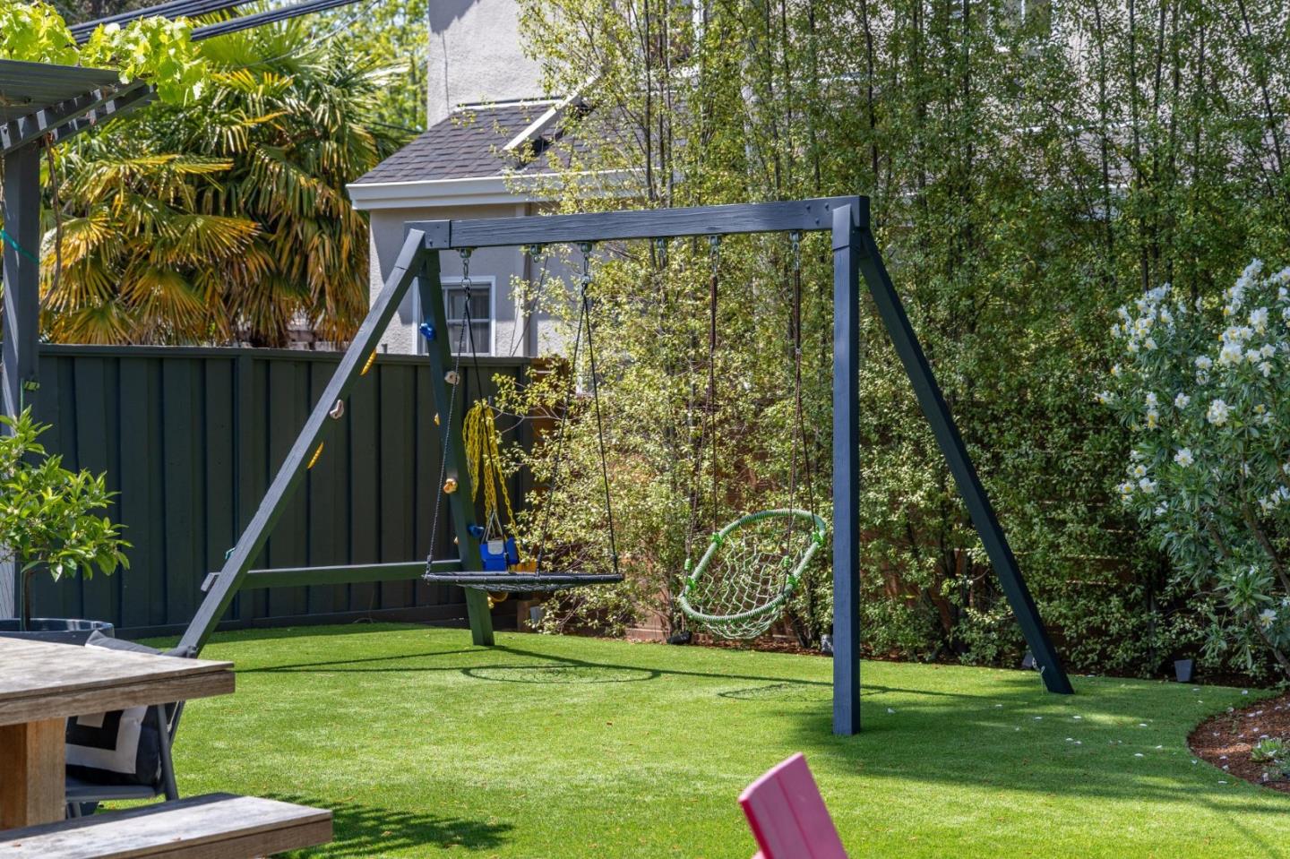 Detail Gallery Image 52 of 55 For 2200 Hillside Dr, Burlingame,  CA 94010 - 3 Beds | 1/2 Baths