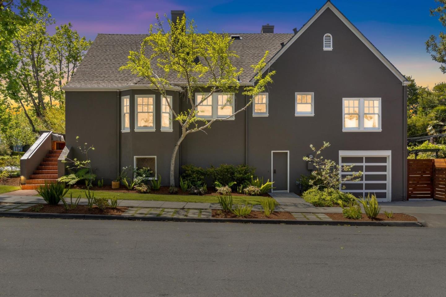Detail Gallery Image 54 of 55 For 2200 Hillside Dr, Burlingame,  CA 94010 - 3 Beds | 1/2 Baths