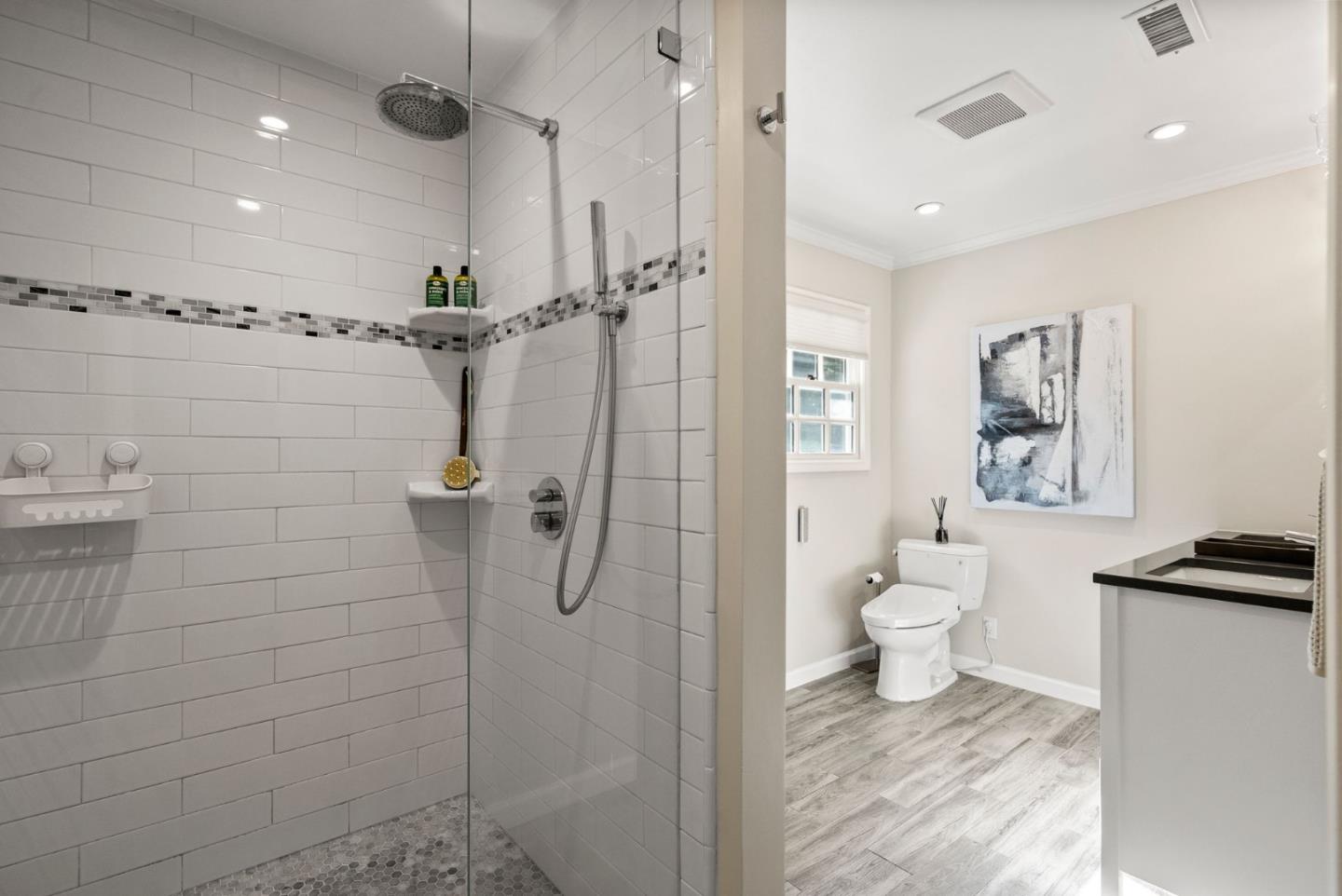 Detail Gallery Image 21 of 42 For 2811 Hallmark Dr, Belmont,  CA 94002 - 4 Beds | 3 Baths