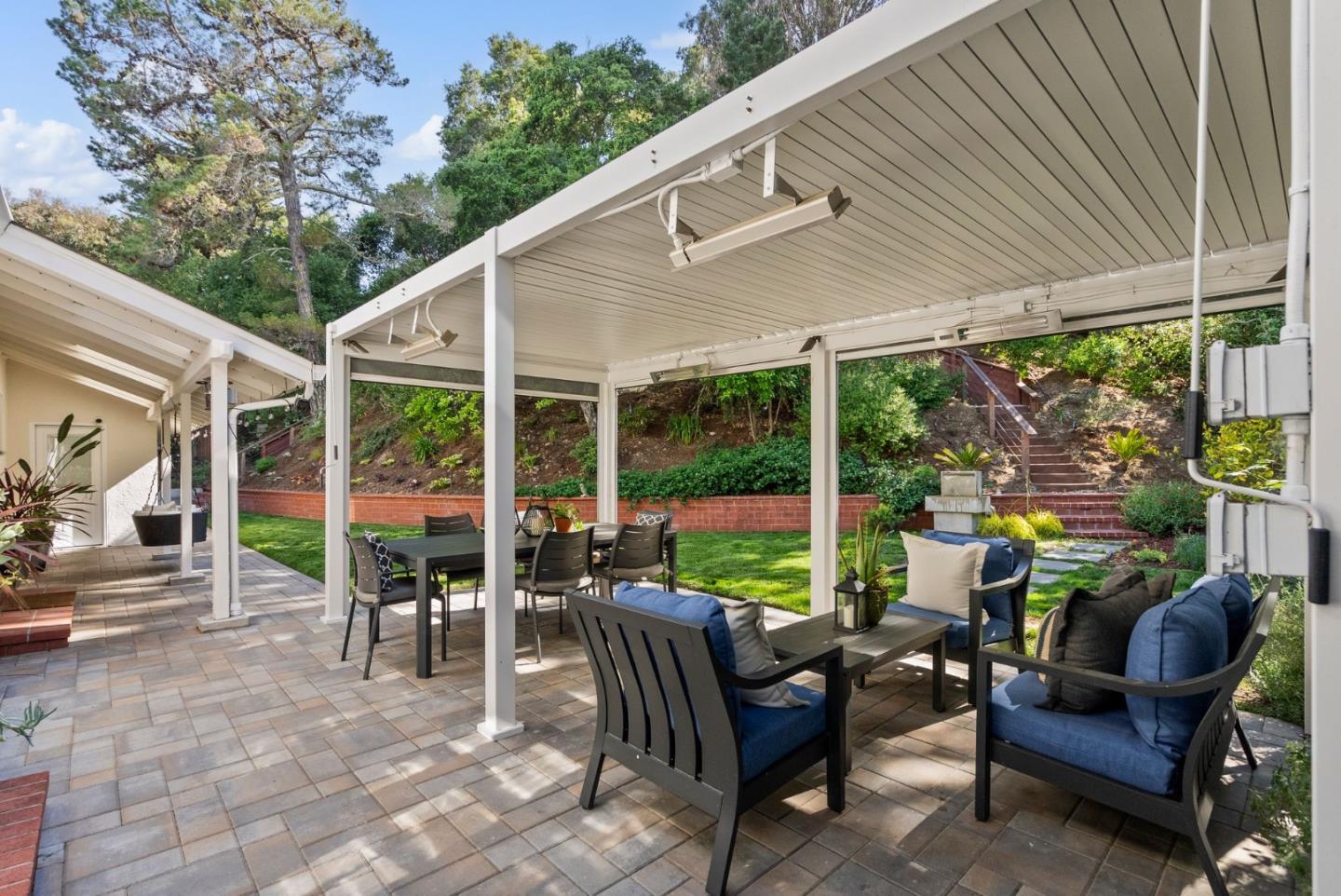 Detail Gallery Image 27 of 42 For 2811 Hallmark Dr, Belmont,  CA 94002 - 4 Beds | 3 Baths