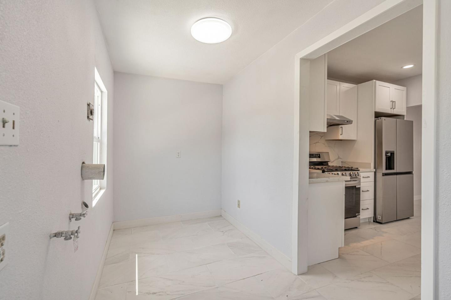 Detail Gallery Image 16 of 37 For 1081 65th St, Emeryville,  CA 94608 - 2 Beds | 2 Baths