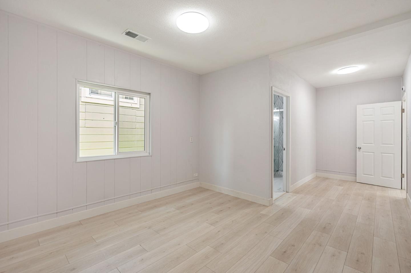 Detail Gallery Image 23 of 37 For 1081 65th St, Emeryville,  CA 94608 - 2 Beds | 2 Baths