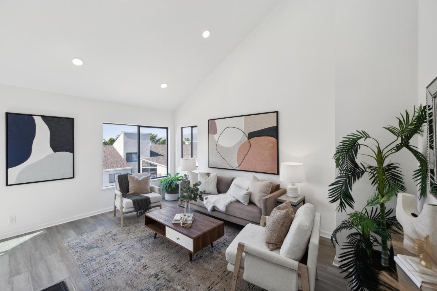 Detail Gallery Image 2 of 38 For 1 Appian Way #703-2,  South San Francisco,  CA 94080 - 3 Beds | 2 Baths