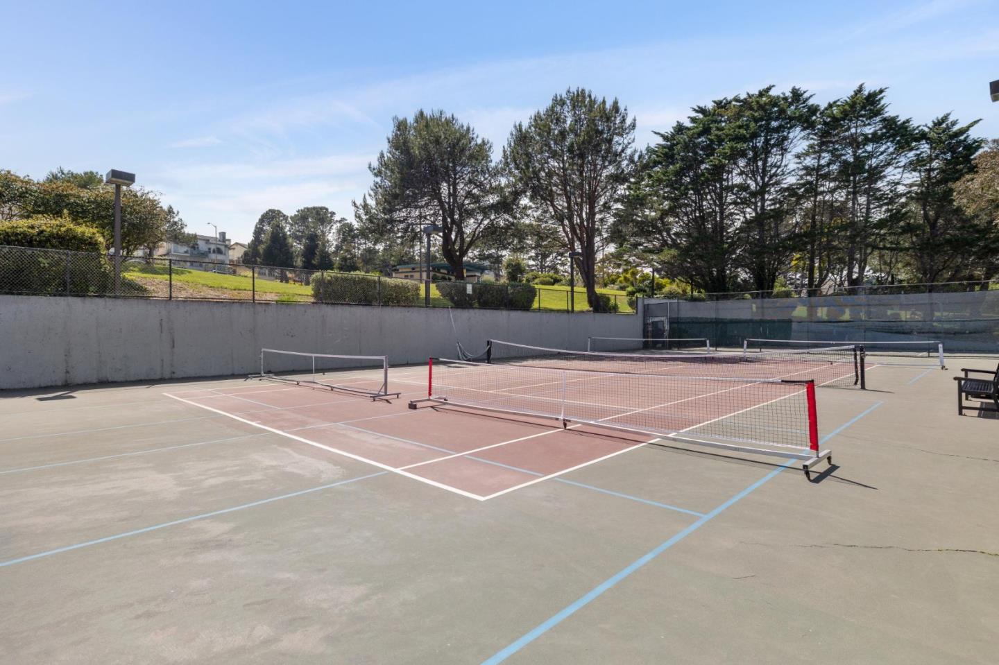 Detail Gallery Image 33 of 38 For 1 Appian Way #703-2,  South San Francisco,  CA 94080 - 3 Beds | 2 Baths