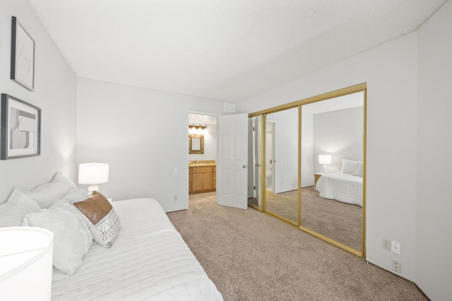 Detail Gallery Image 20 of 45 For 2624 Yerba Vista Ct, San Jose,  CA 95121 - 2 Beds | 2 Baths