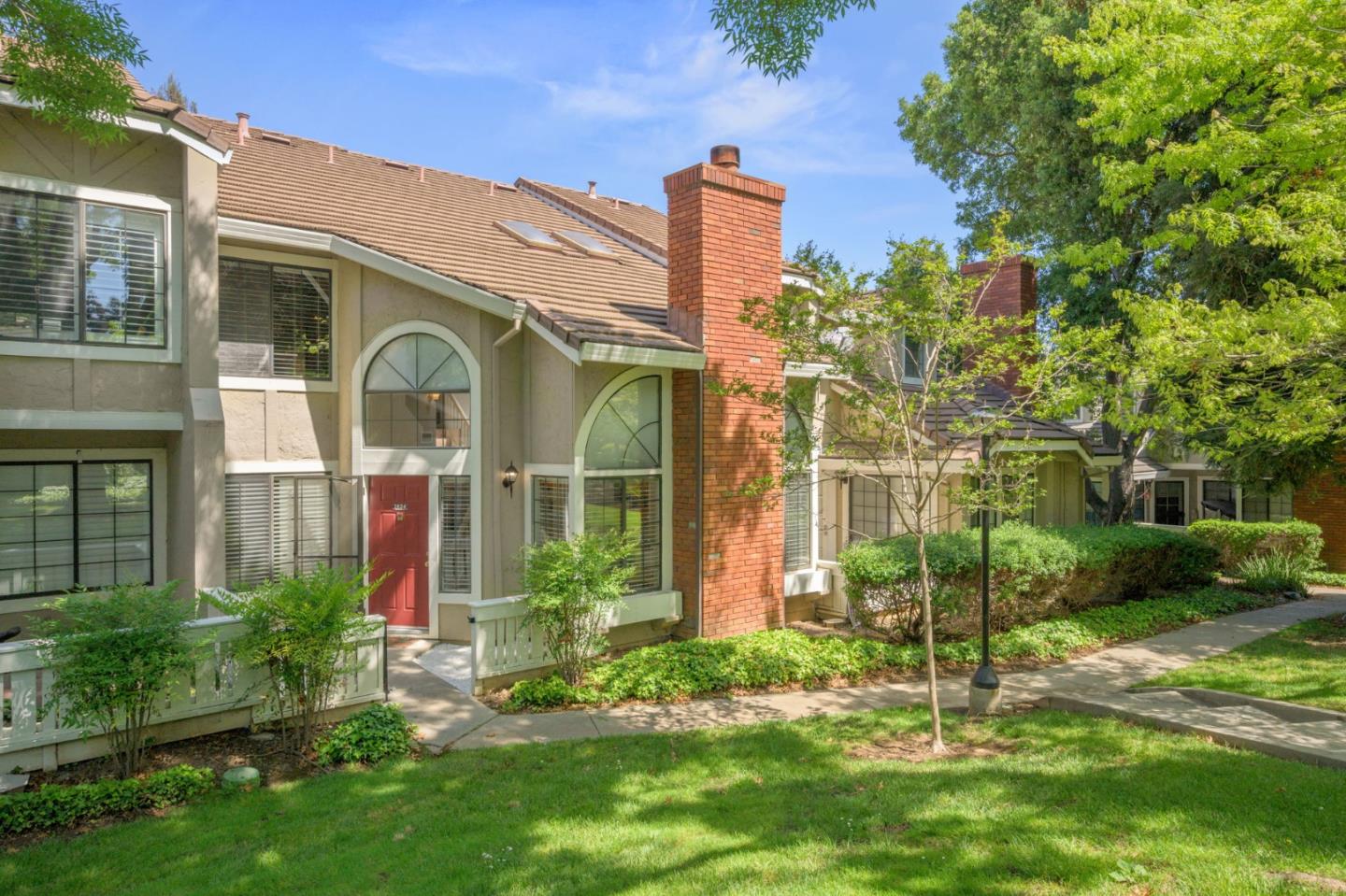 Detail Gallery Image 33 of 45 For 2624 Yerba Vista Ct, San Jose,  CA 95121 - 2 Beds | 2 Baths