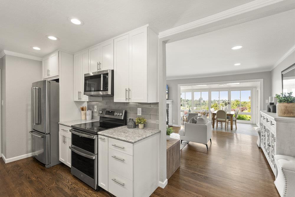 Detail Gallery Image 15 of 59 For 1524 Desvio Way, Belmont,  CA 94002 - 4 Beds | 2/1 Baths
