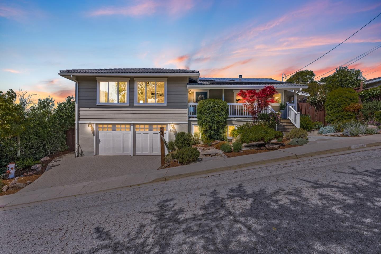 Detail Gallery Image 2 of 59 For 1524 Desvio Way, Belmont,  CA 94002 - 4 Beds | 2/1 Baths