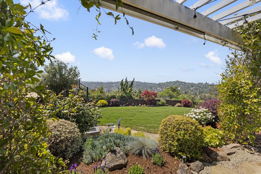 Detail Gallery Image 41 of 59 For 1524 Desvio Way, Belmont,  CA 94002 - 4 Beds | 2/1 Baths