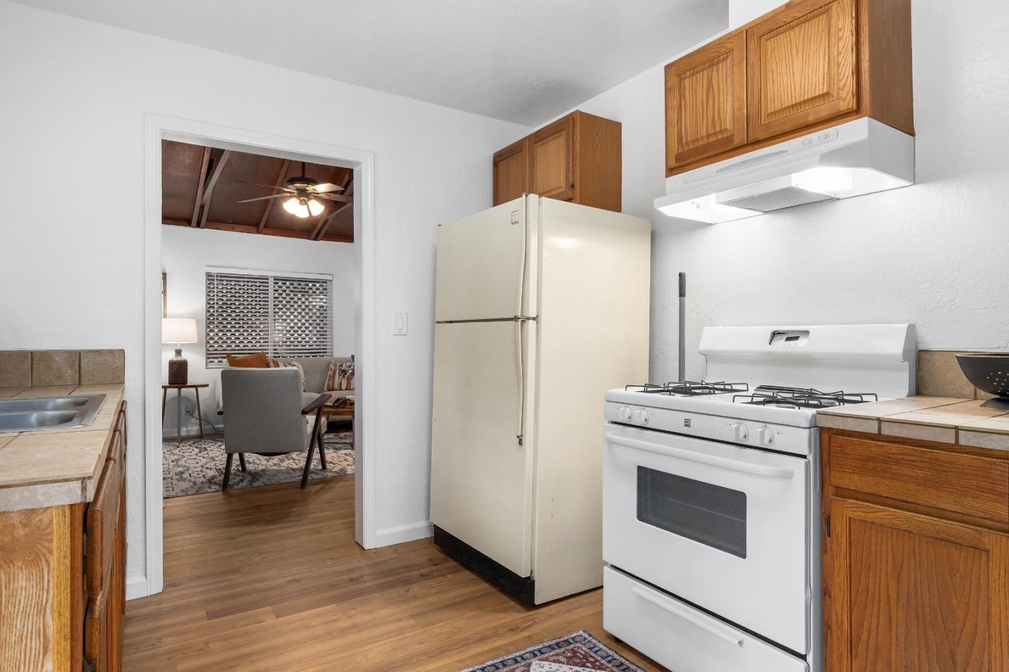 Detail Gallery Image 9 of 36 For 13950 Bear Creek, Boulder Creek,  CA 95006 - 4 Beds | 2 Baths