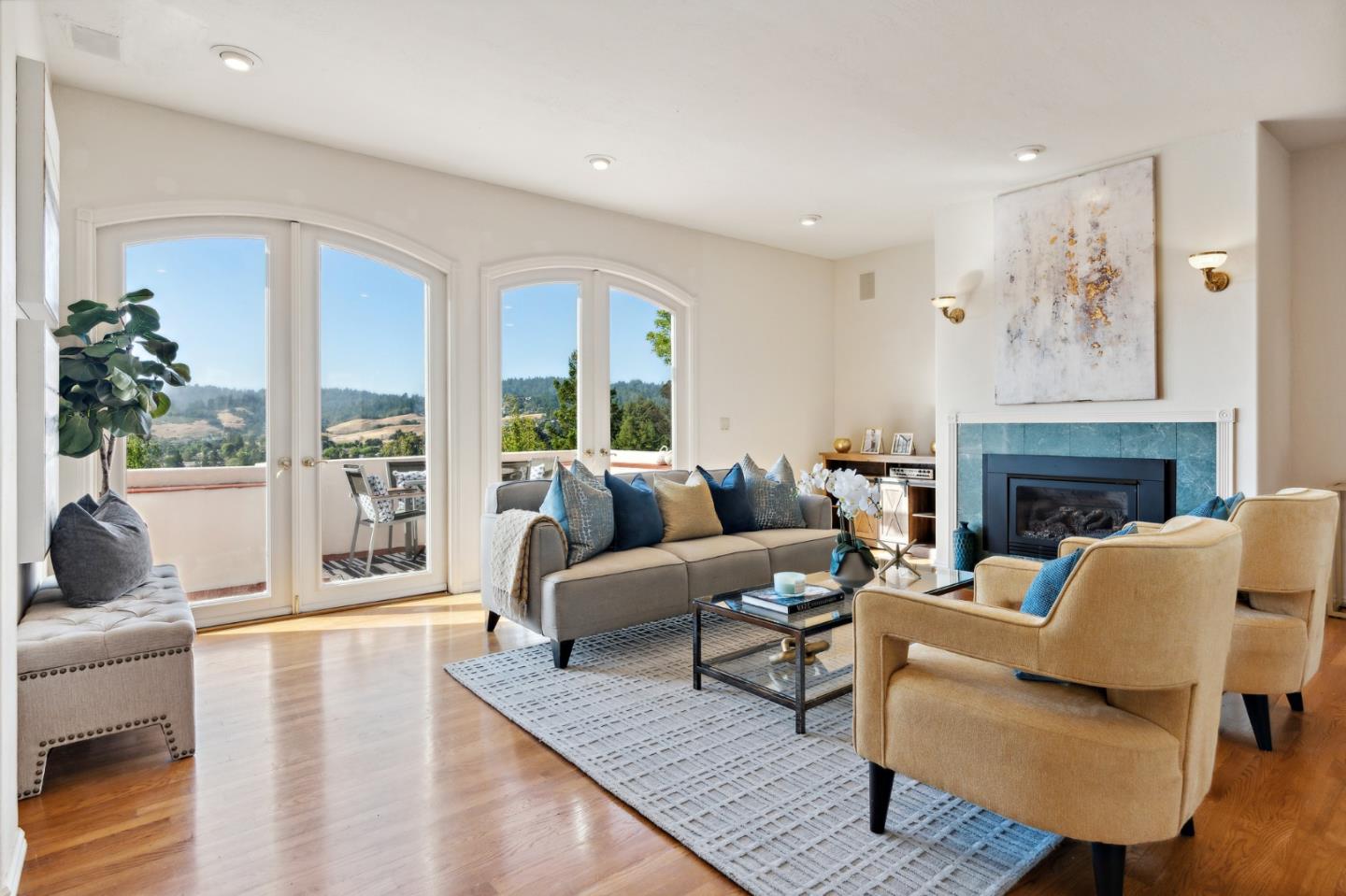 Detail Gallery Image 1 of 49 For 112 Sunset Ter, Scotts Valley,  CA 95066 - 4 Beds | 3/1 Baths