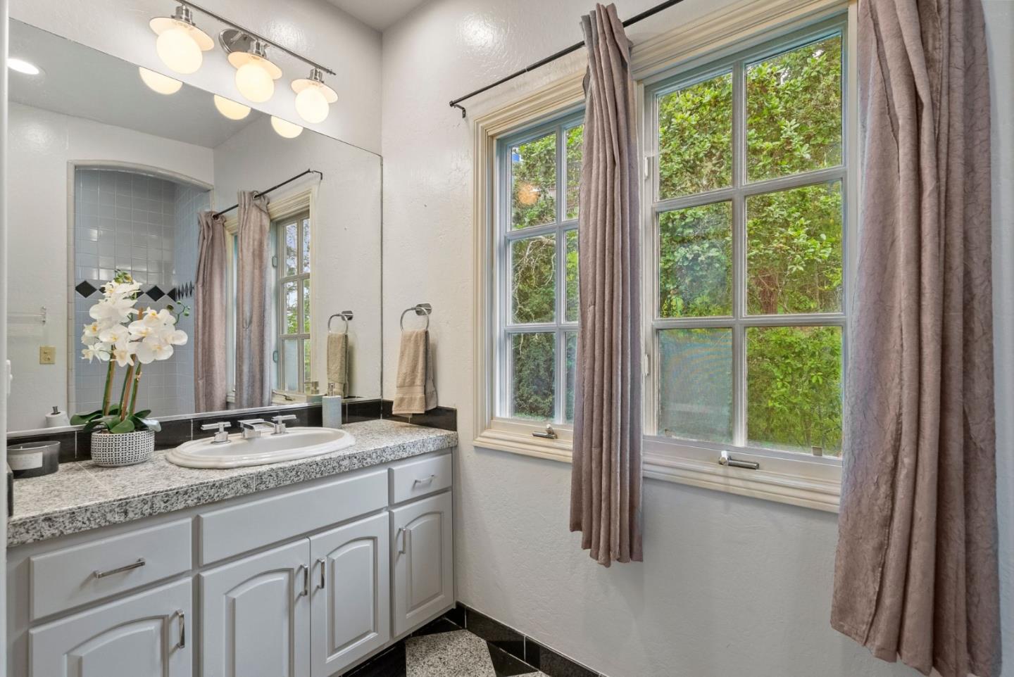 Detail Gallery Image 26 of 49 For 112 Sunset Ter, Scotts Valley,  CA 95066 - 4 Beds | 3/1 Baths