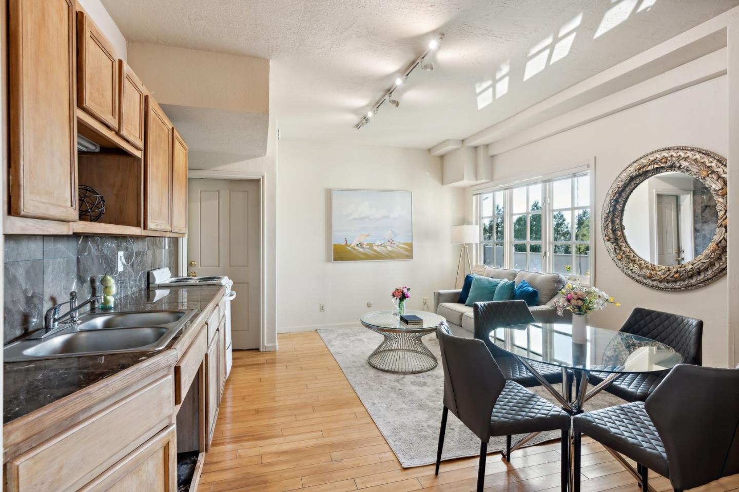 Detail Gallery Image 33 of 49 For 112 Sunset Ter, Scotts Valley,  CA 95066 - 4 Beds | 3/1 Baths