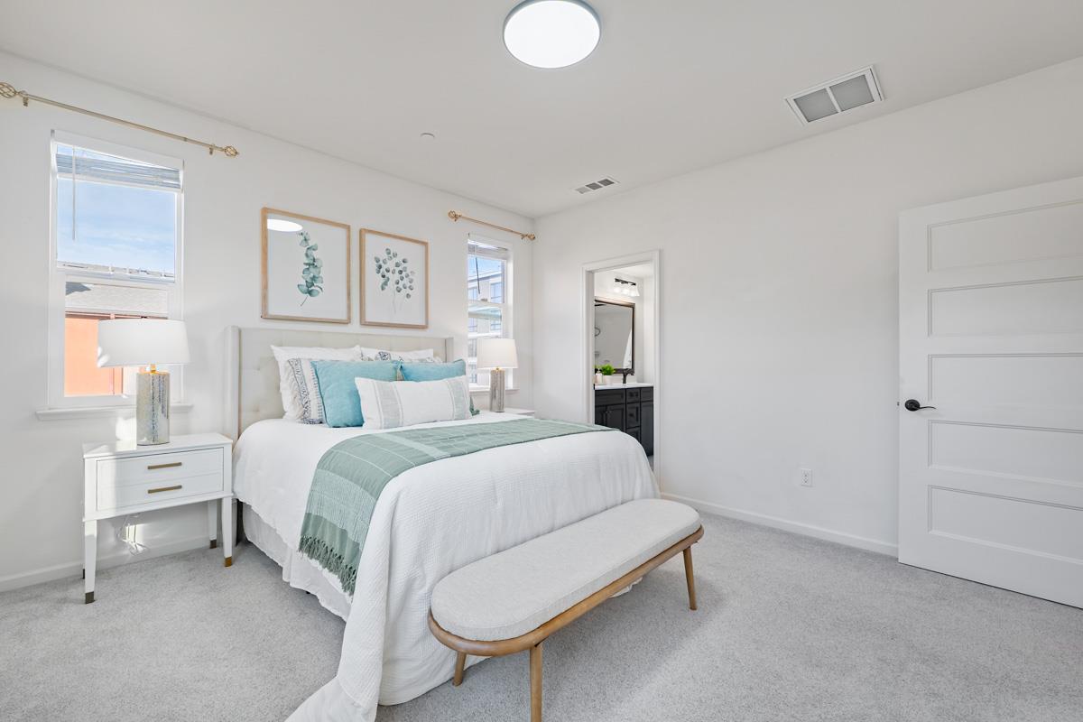 Detail Gallery Image 12 of 20 For 1587 De Rome Dr #3,  San Jose,  CA 95131 - 2 Beds | 2 Baths