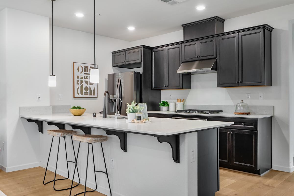 Detail Gallery Image 7 of 20 For 1587 De Rome Dr #3,  San Jose,  CA 95131 - 2 Beds | 2 Baths