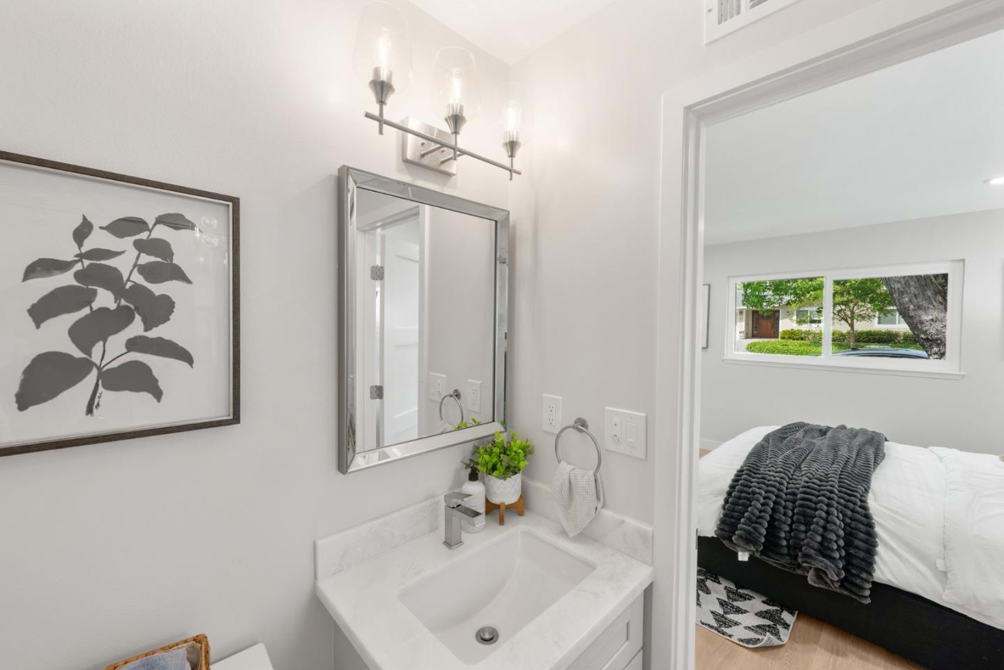 Detail Gallery Image 12 of 22 For 119 Michael Way, Santa Clara,  CA 95051 - 3 Beds | 2 Baths