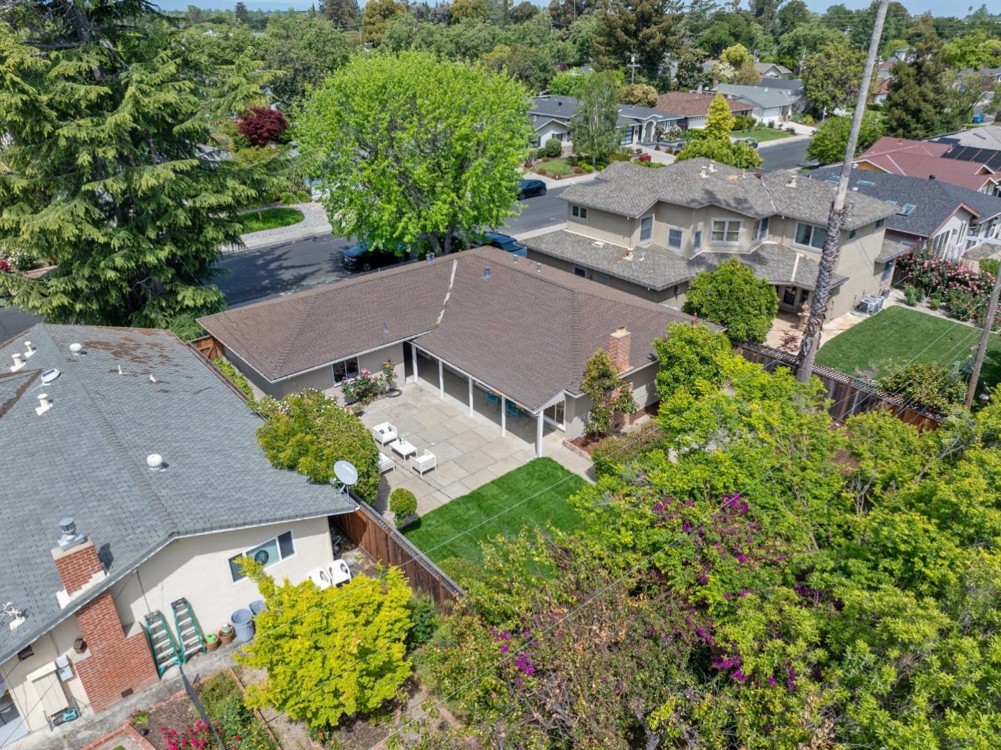 Detail Gallery Image 21 of 22 For 119 Michael Way, Santa Clara,  CA 95051 - 3 Beds | 2 Baths