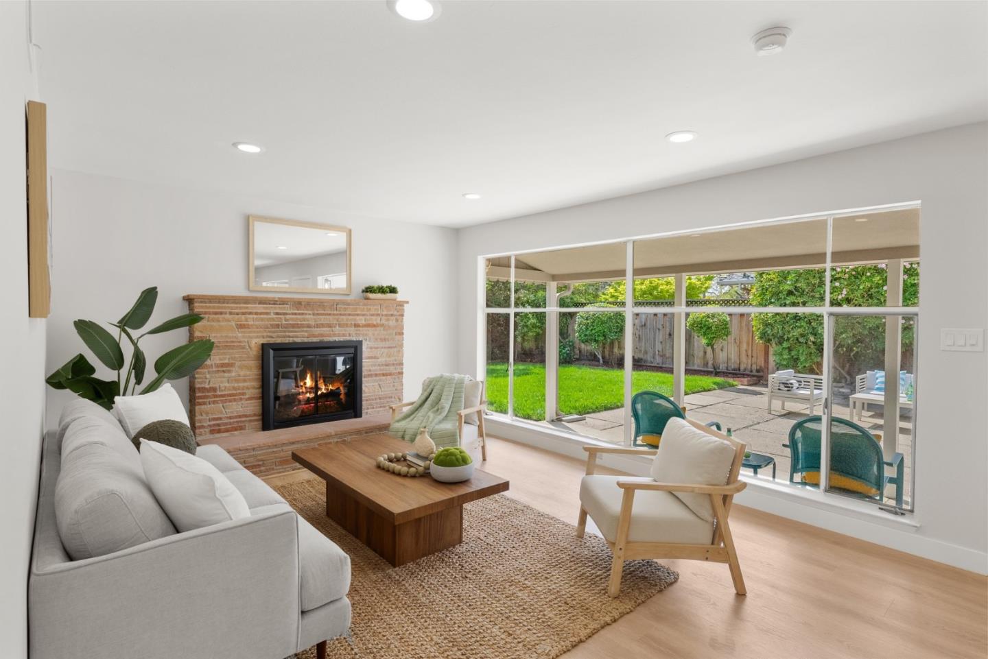 Detail Gallery Image 8 of 22 For 119 Michael Way, Santa Clara,  CA 95051 - 3 Beds | 2 Baths