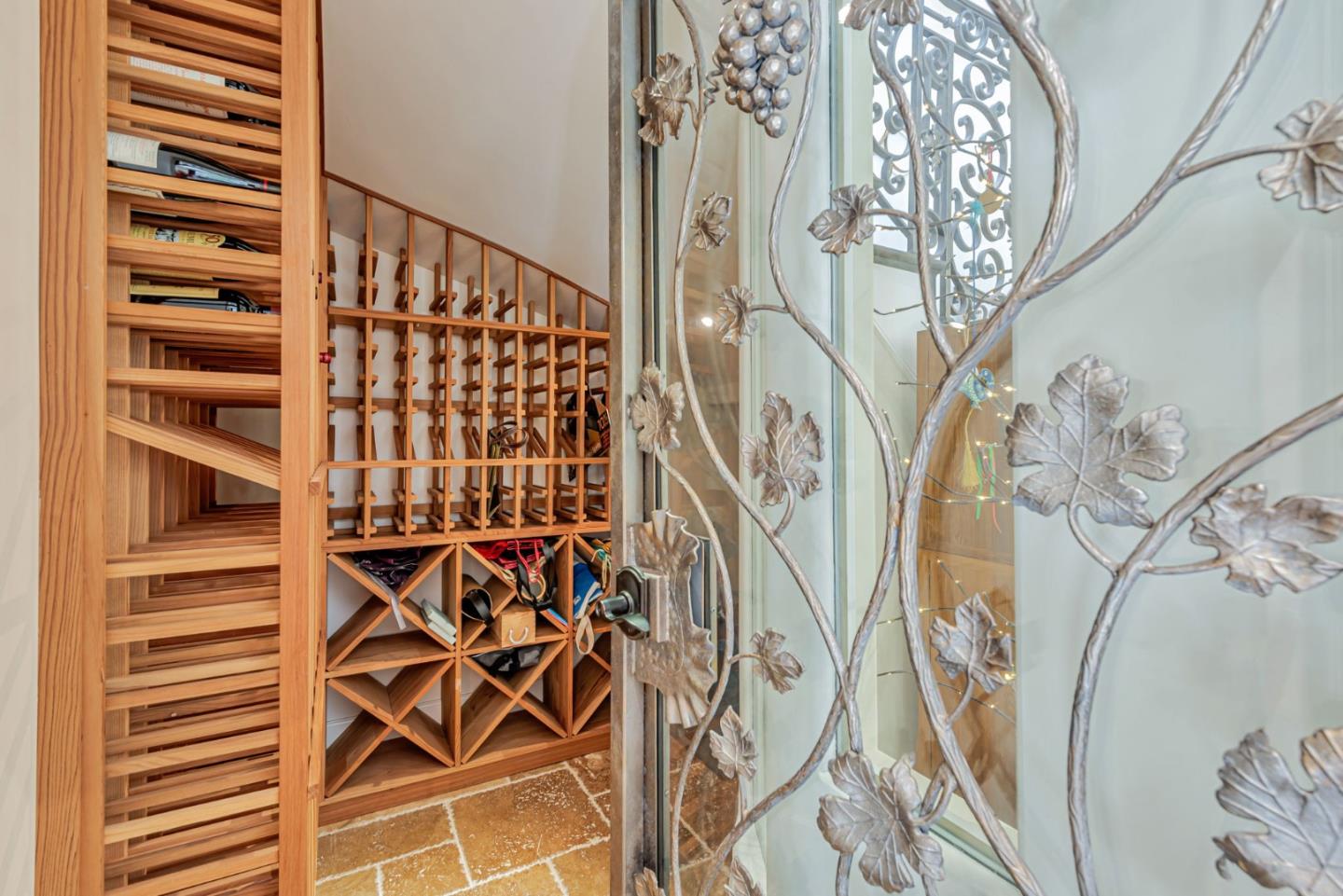 Detail Gallery Image 28 of 59 For 1998 Camino a Los Cerros, Menlo Park,  CA 94025 - 5 Beds | 4/1 Baths