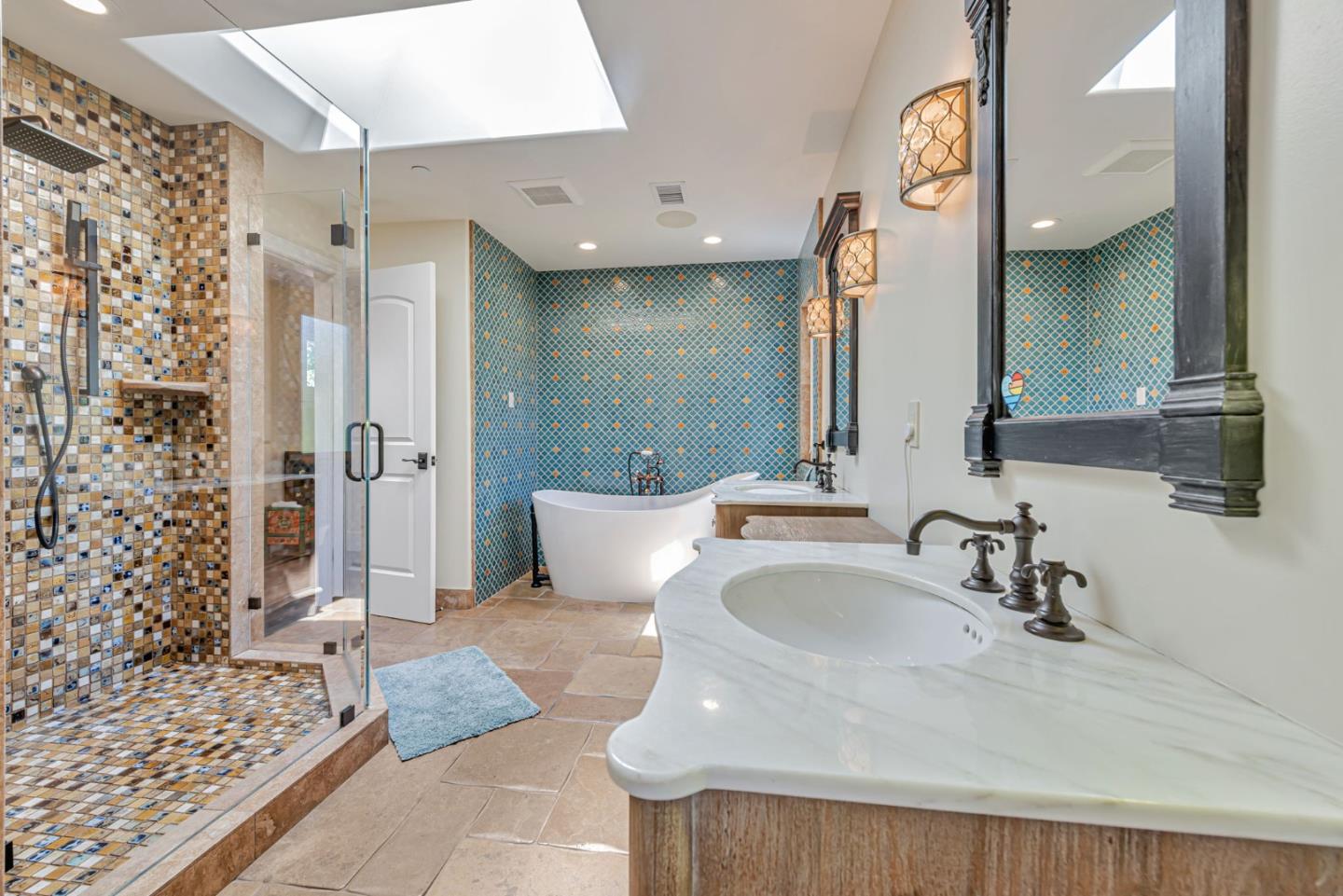 Detail Gallery Image 45 of 59 For 1998 Camino a Los Cerros, Menlo Park,  CA 94025 - 5 Beds | 4/1 Baths