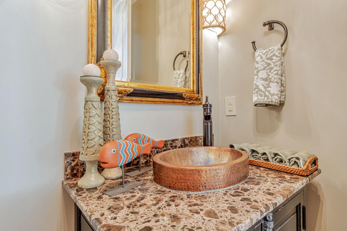 Detail Gallery Image 47 of 59 For 1998 Camino a Los Cerros, Menlo Park,  CA 94025 - 5 Beds | 4/1 Baths