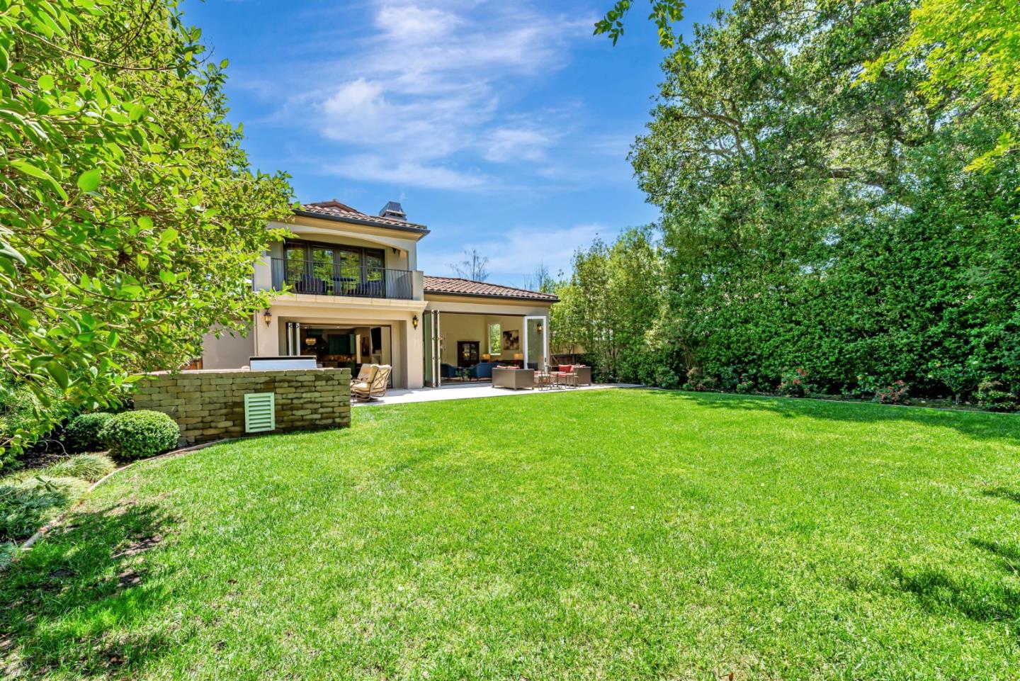 Detail Gallery Image 53 of 59 For 1998 Camino a Los Cerros, Menlo Park,  CA 94025 - 5 Beds | 4/1 Baths
