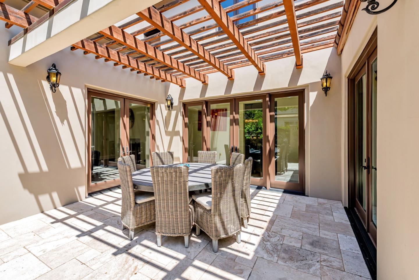 Detail Gallery Image 55 of 59 For 1998 Camino a Los Cerros, Menlo Park,  CA 94025 - 5 Beds | 4/1 Baths