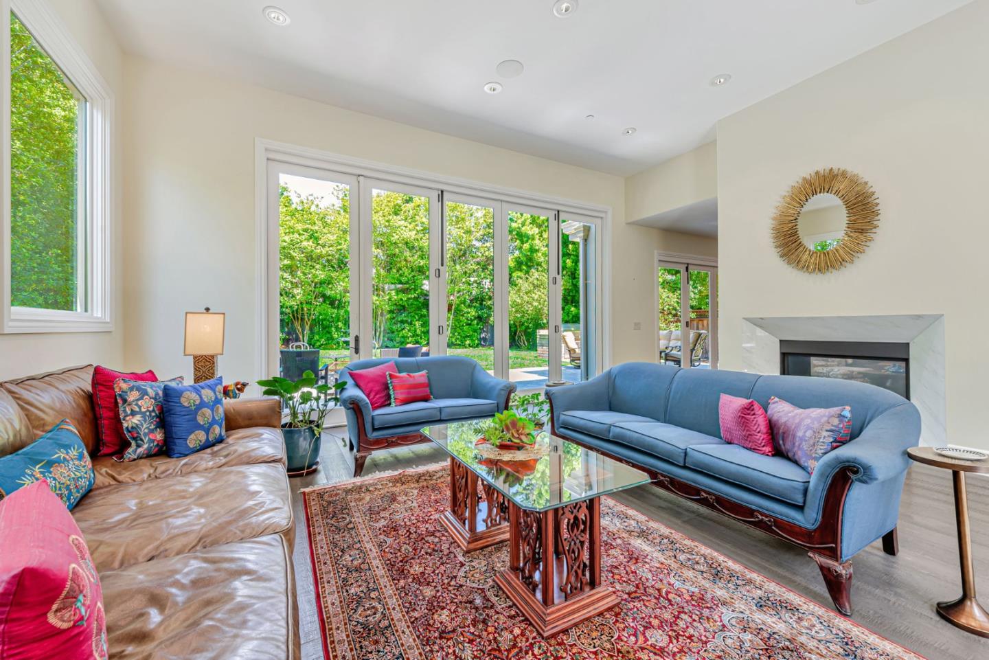 Detail Gallery Image 8 of 59 For 1998 Camino a Los Cerros, Menlo Park,  CA 94025 - 5 Beds | 4/1 Baths