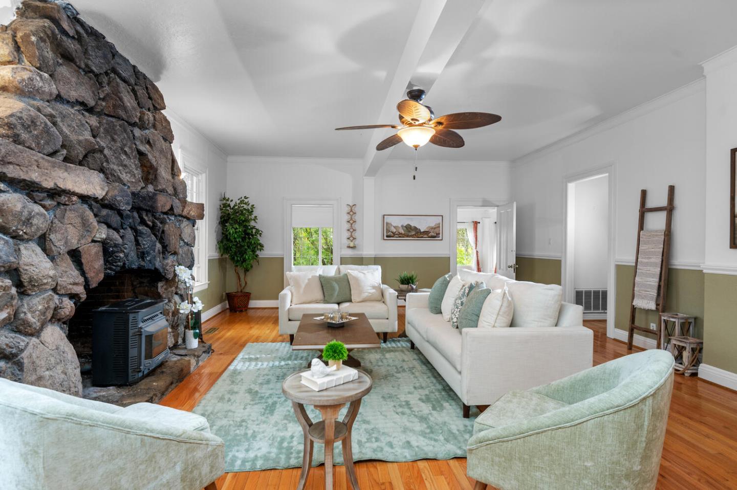 Detail Gallery Image 14 of 39 For 1855 Llagas Rd, Morgan Hill,  CA 95037 - 5 Beds | 3 Baths