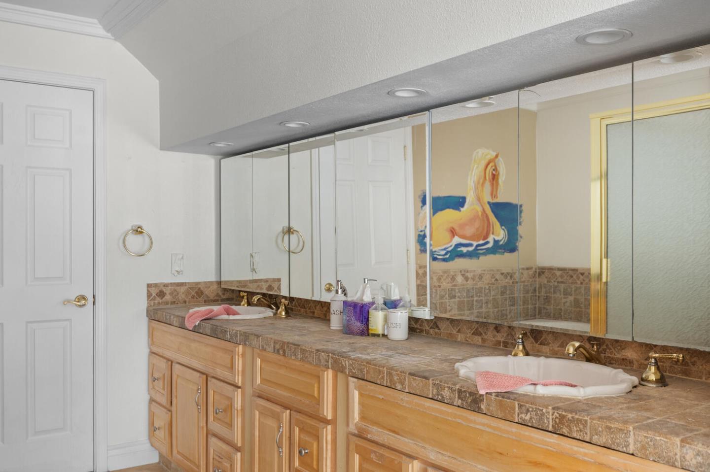 Detail Gallery Image 26 of 39 For 1855 Llagas Rd, Morgan Hill,  CA 95037 - 5 Beds | 3 Baths
