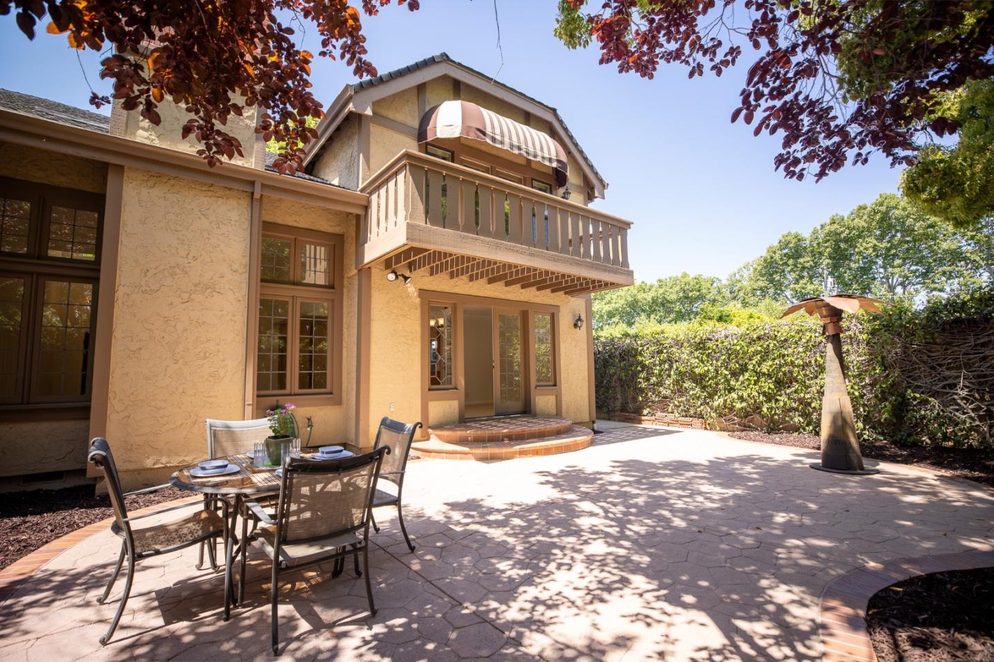Detail Gallery Image 25 of 38 For 1210 Fiddlers Grn, San Jose,  CA 95125 - 3 Beds | 2/1 Baths