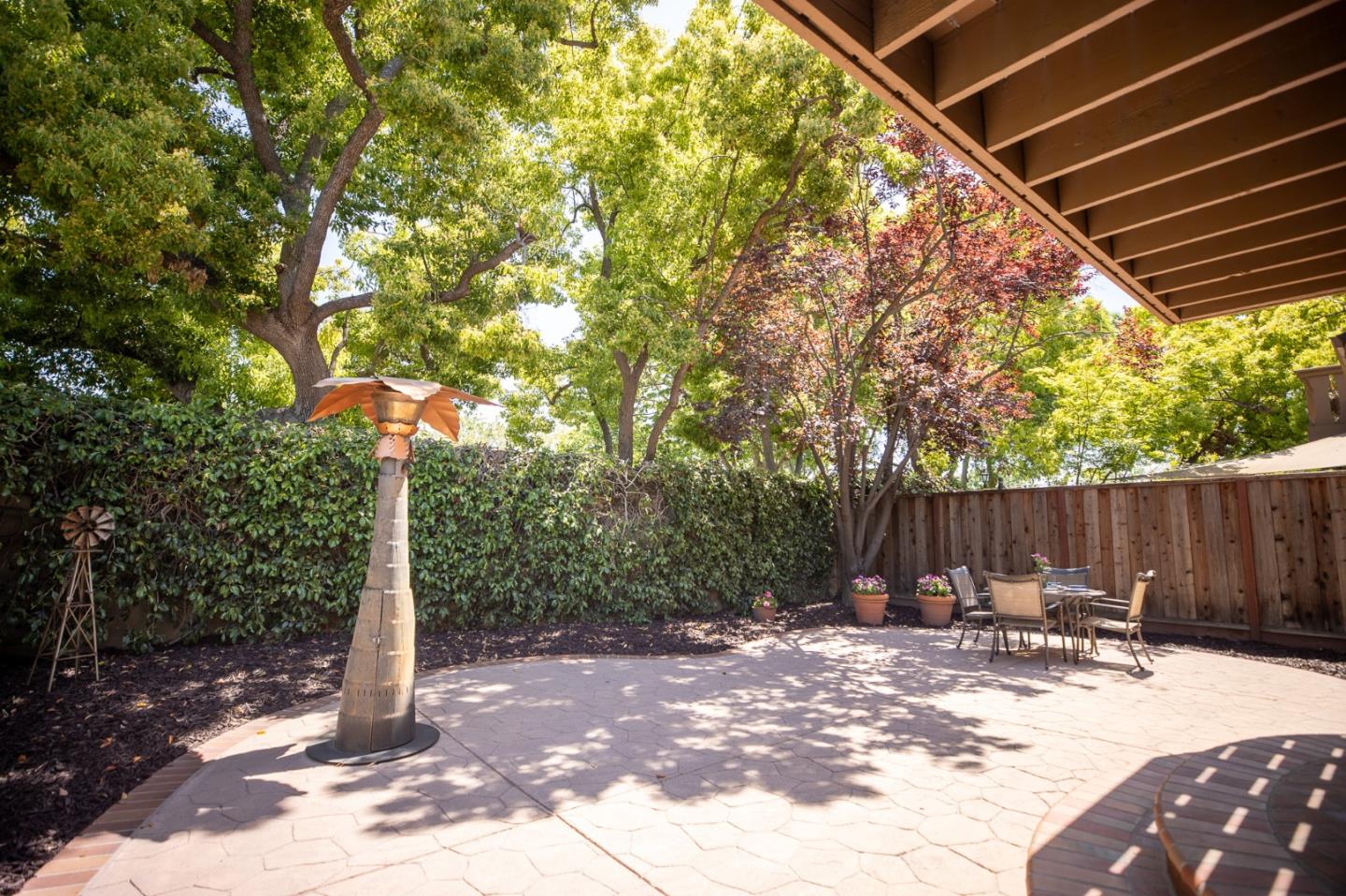 Detail Gallery Image 26 of 38 For 1210 Fiddlers Grn, San Jose,  CA 95125 - 3 Beds | 2/1 Baths