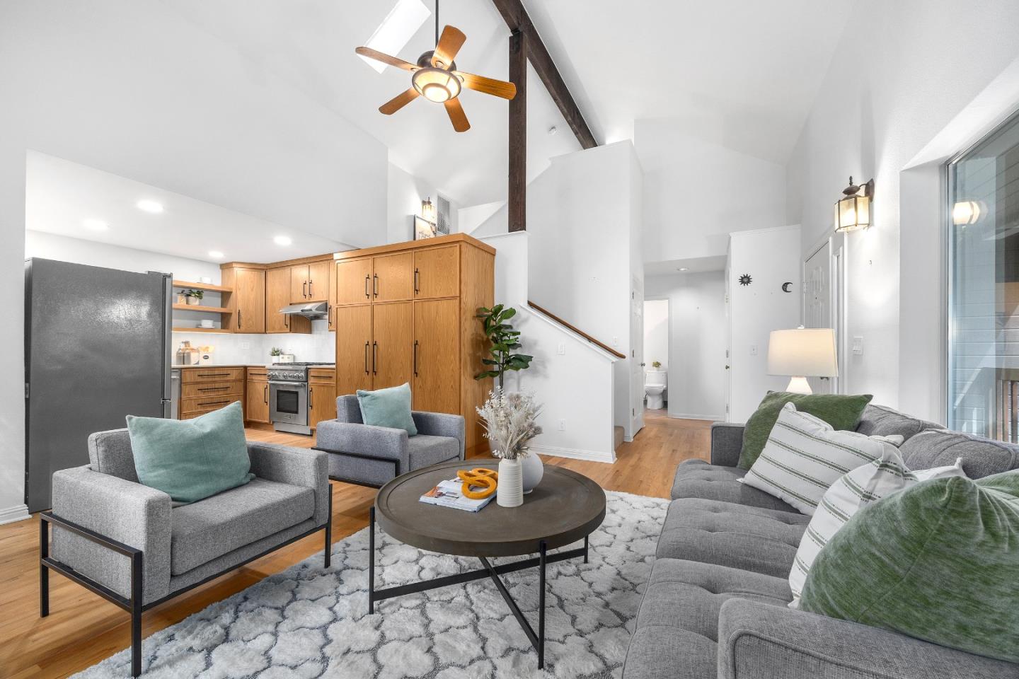 Detail Gallery Image 15 of 43 For 22021 Old Santa Cruz Hwy, Los Gatos,  CA 95033 - 2 Beds | 2 Baths