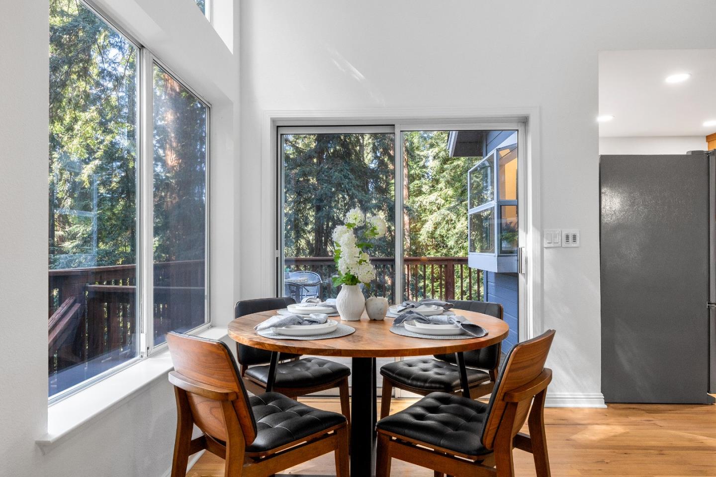 Detail Gallery Image 17 of 43 For 22021 Old Santa Cruz Hwy, Los Gatos,  CA 95033 - 2 Beds | 2 Baths