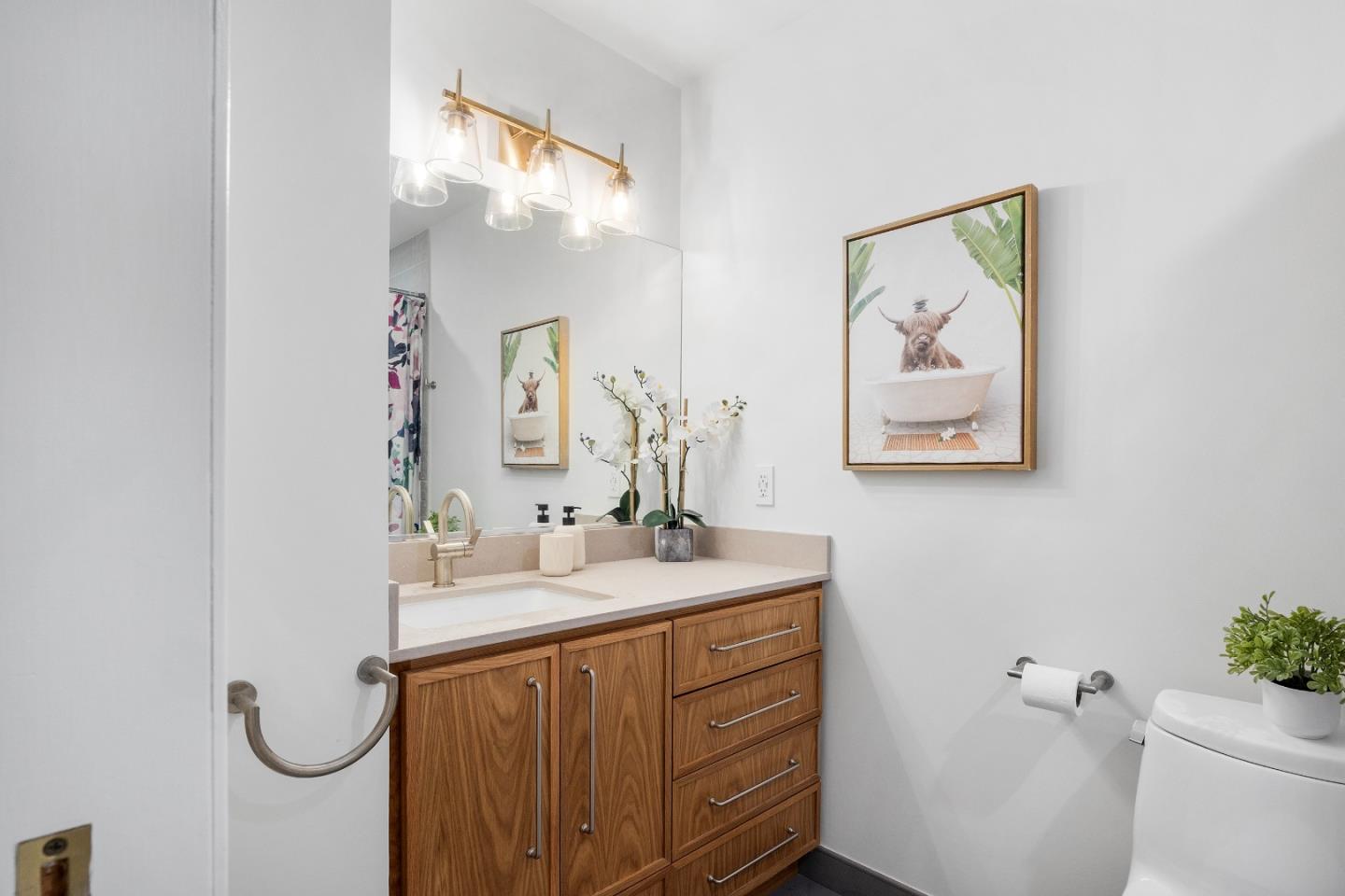 Detail Gallery Image 26 of 43 For 22021 Old Santa Cruz Hwy, Los Gatos,  CA 95033 - 2 Beds | 2 Baths