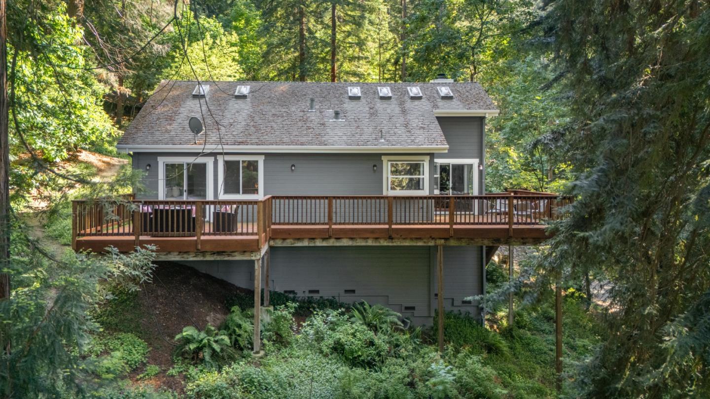 Detail Gallery Image 37 of 43 For 22021 Old Santa Cruz Hwy, Los Gatos,  CA 95033 - 2 Beds | 2 Baths