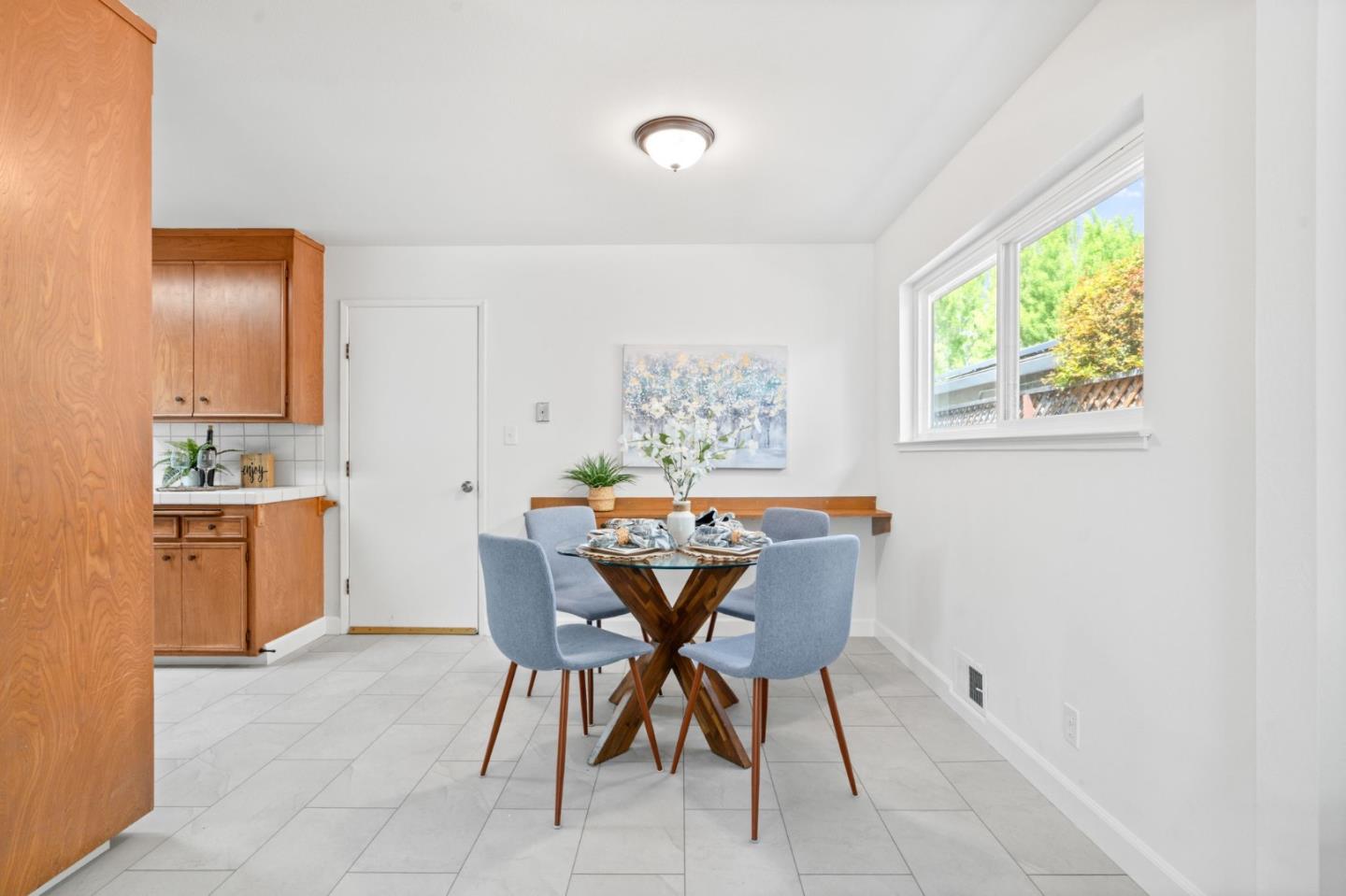Detail Gallery Image 14 of 43 For 524 S Park Dr, San Jose,  CA 95129 - 4 Beds | 2 Baths